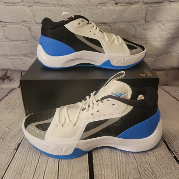 Jordan Zoom Separate Basketball Shoes - Picture 6 of 9